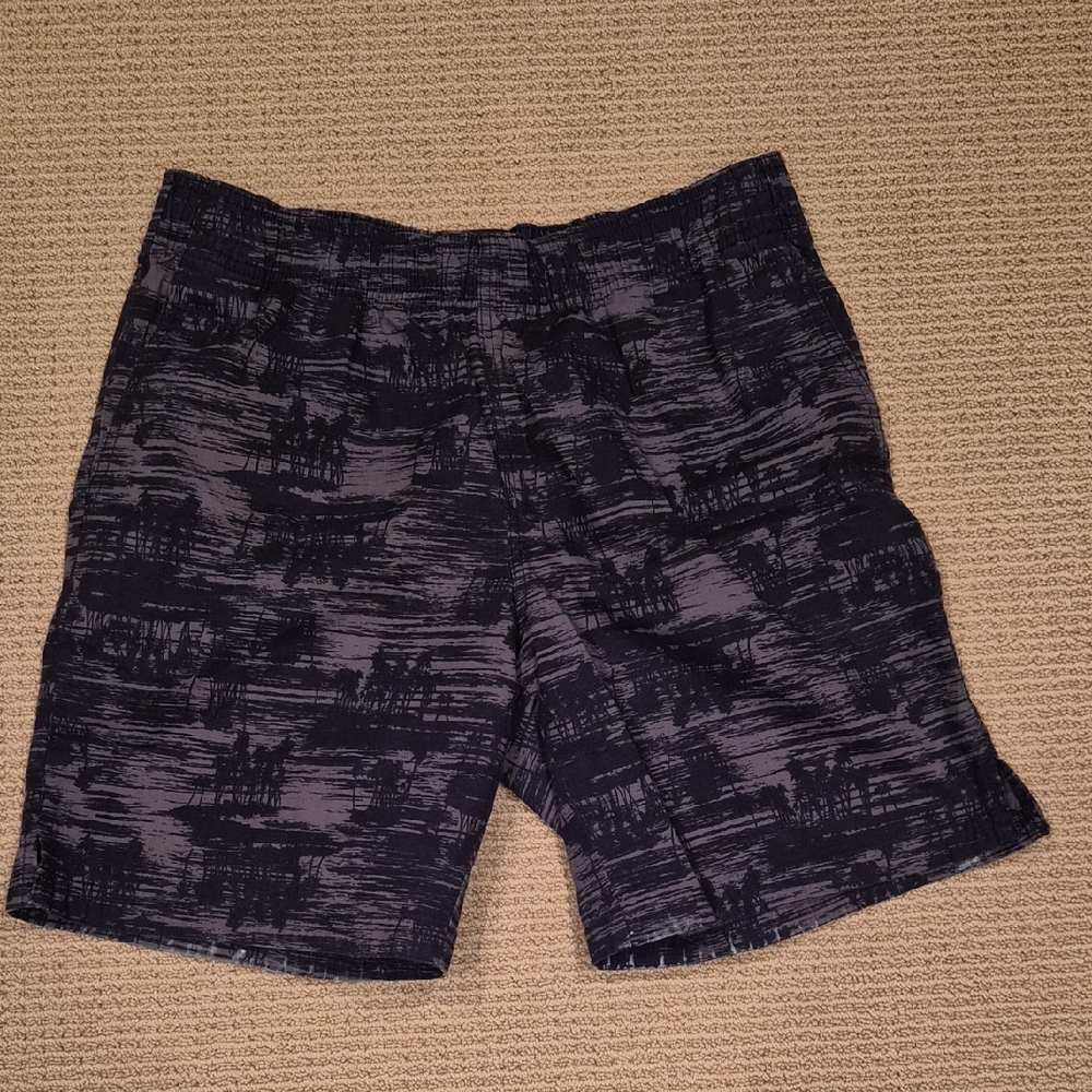 Abound Charcoal and Black Textured Shorts